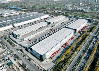 Invierte FINSA 644 mdd en naves industriales